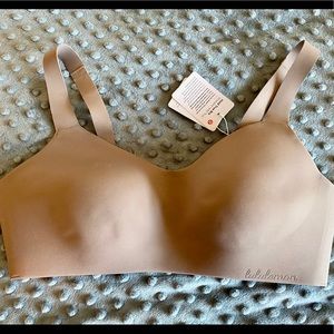 Lululemon Hold True Bra